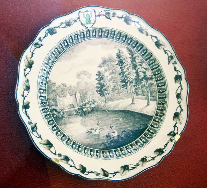 Сервиз для Екатерины II (сливочная керамика). Дж.Веджвуд. 1773 г.