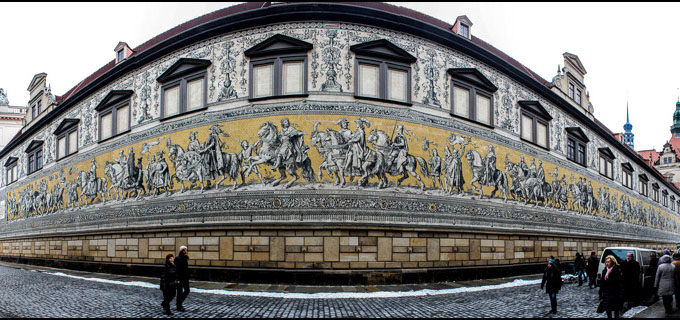 Памятная стена (керамика), Дрезден, 1906 г.